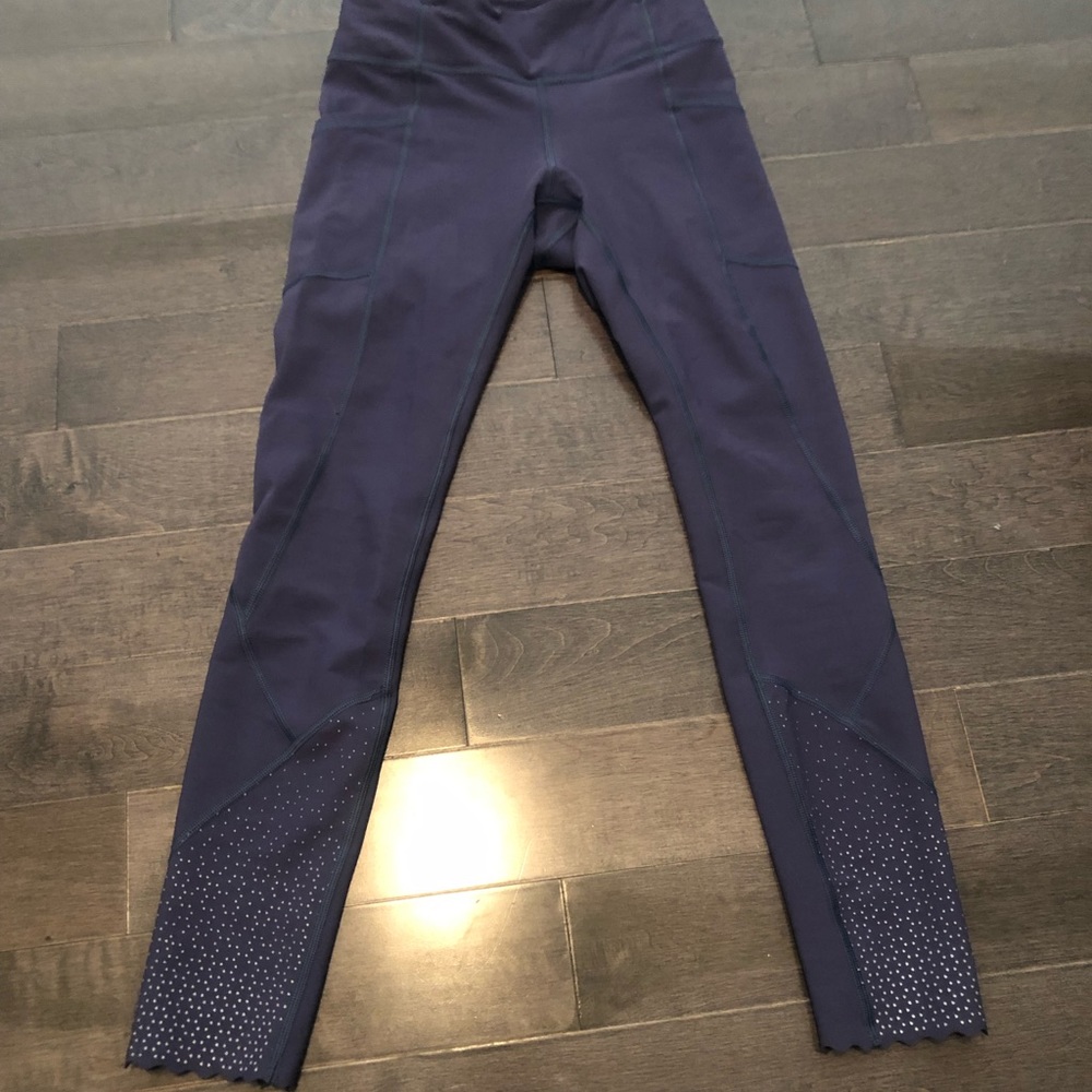 Lululemon Tight Stuff tights size 2